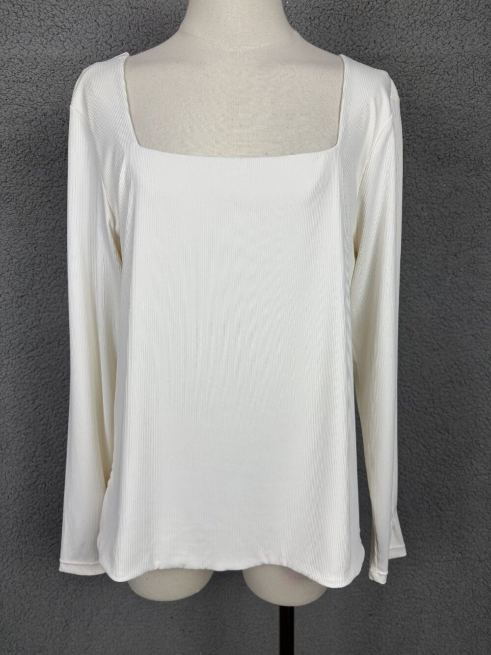 And Now This Trendy Plus Size Square-Neck Long-Sleeve Top  Size 2X Ivory NWI.